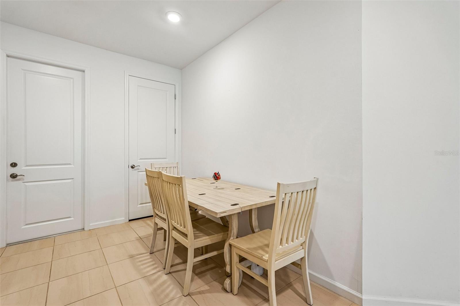 9897 BRIGHT WATER DR — photo 8