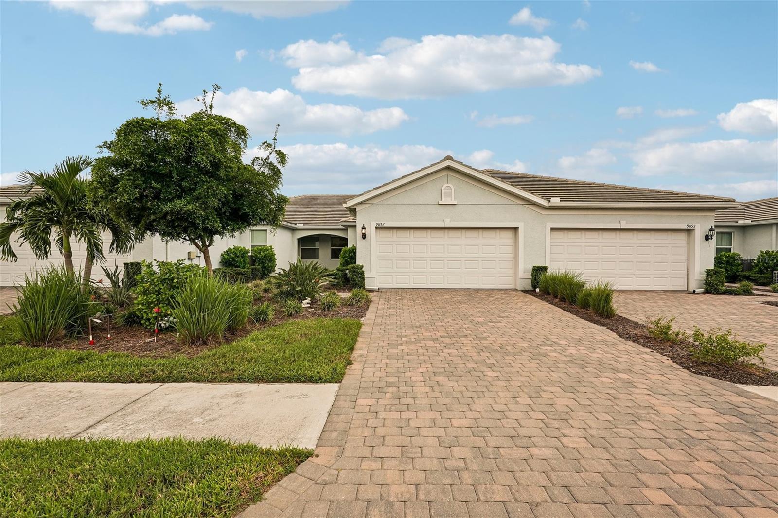 9897 BRIGHT WATER DR — photo 3