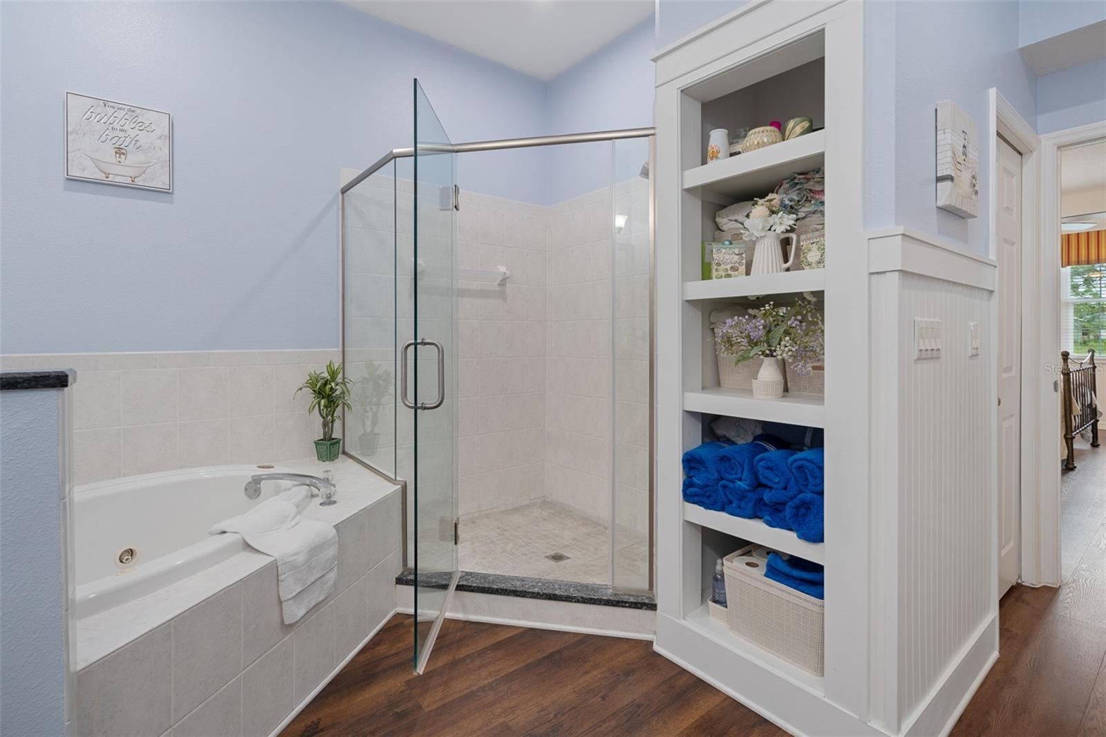 7414 MOORGATE CT — photo 39
