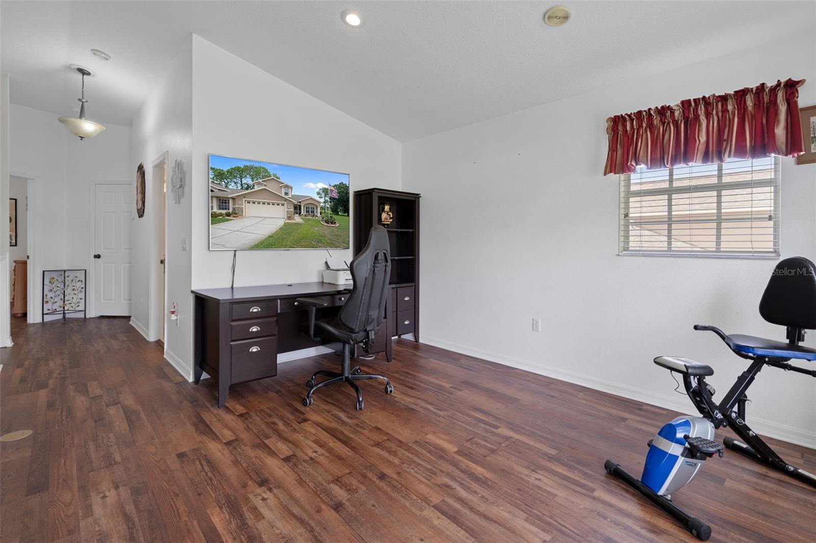 7414 MOORGATE CT — photo 41