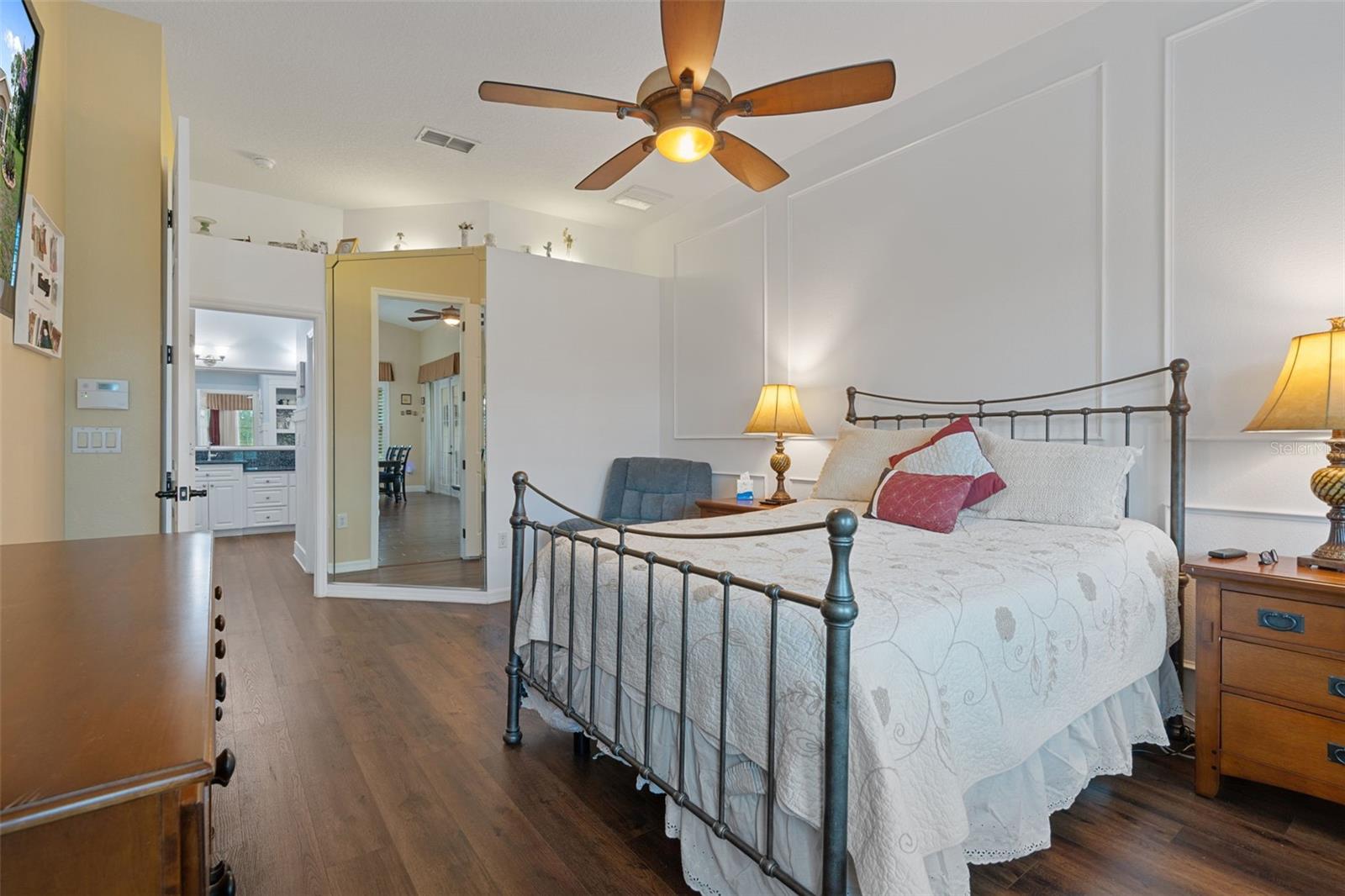 7414 MOORGATE CT — photo 35