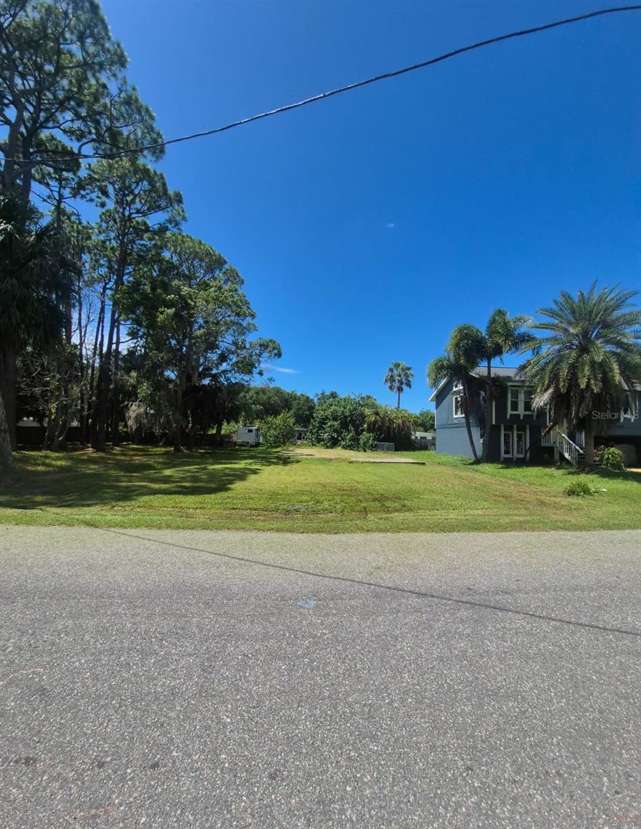 7131 OAKWOOD DR — photo 2