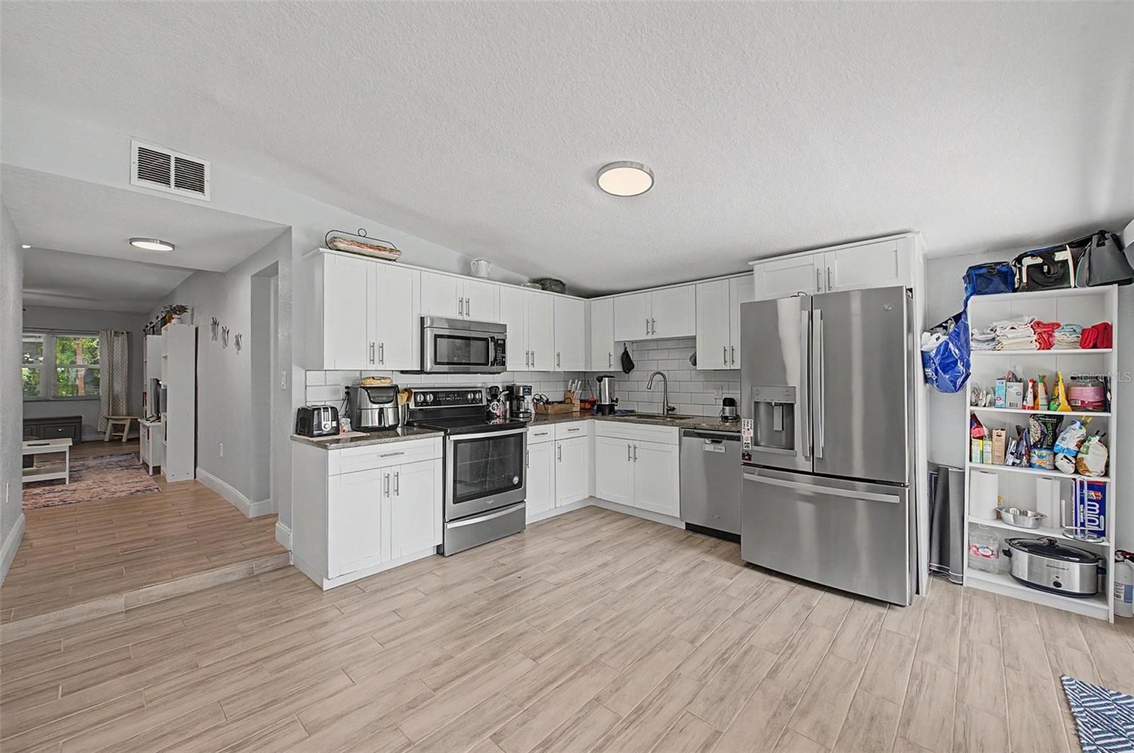 2767 BELLE HAVEN DR — photo 22