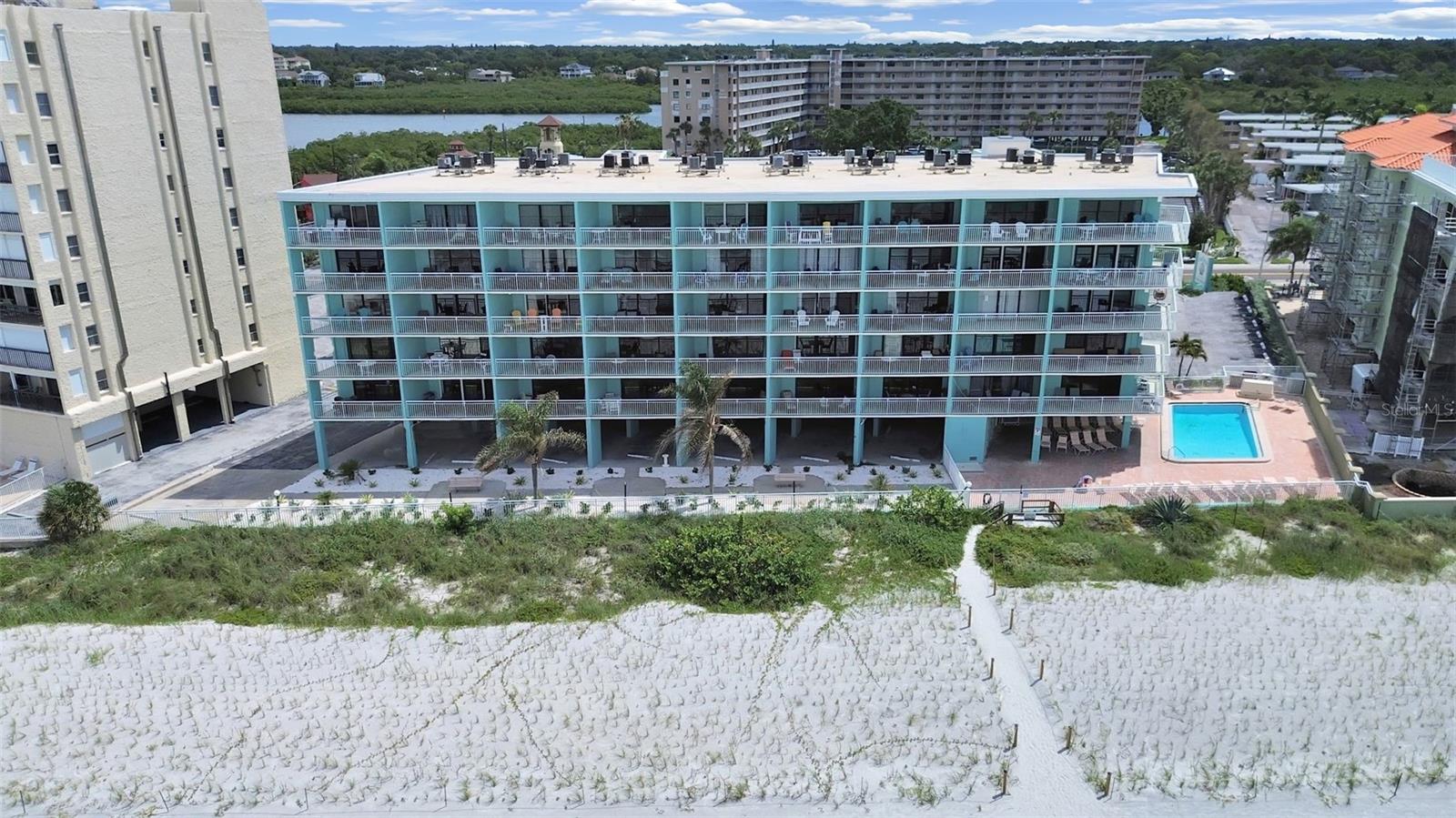 19440 GULF BLVD #104 — photo 2