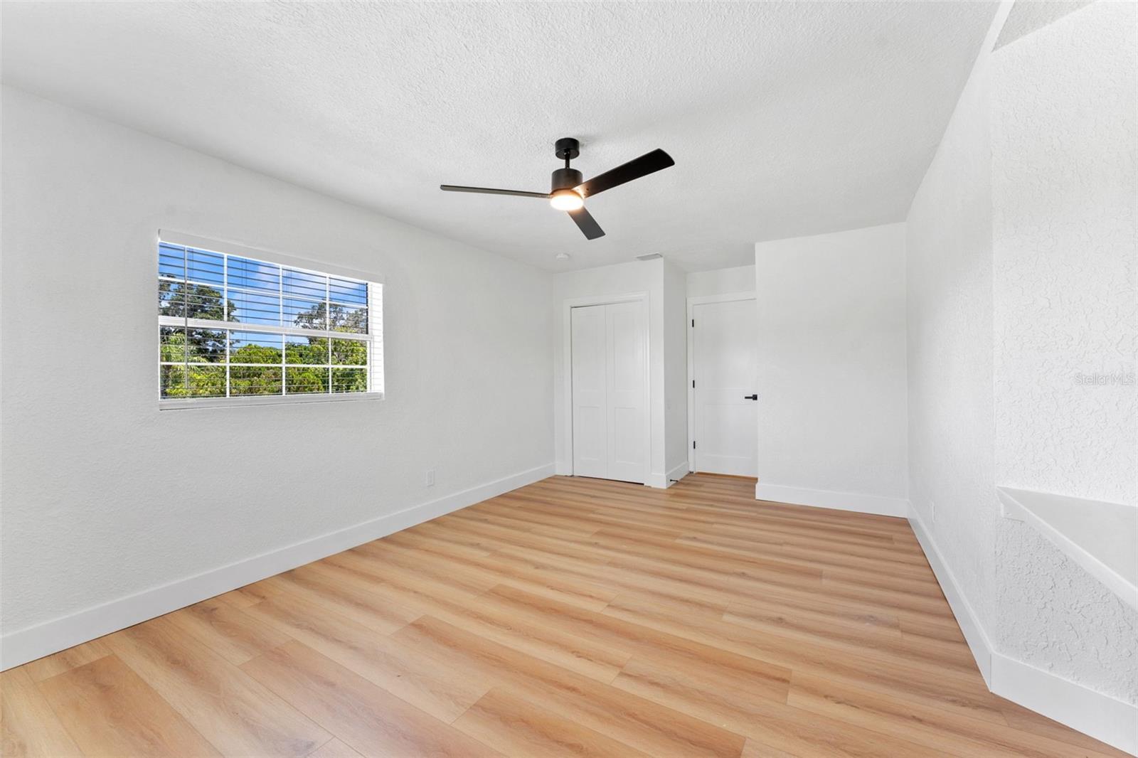3298 21ST AVE SW — photo 36