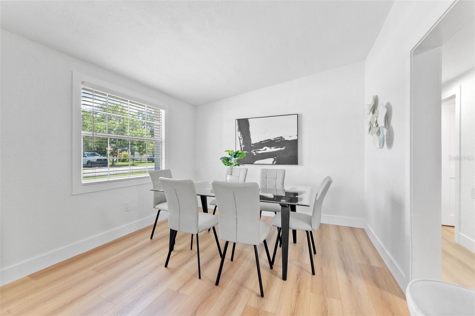 3298 21ST AVE SW — photo 9