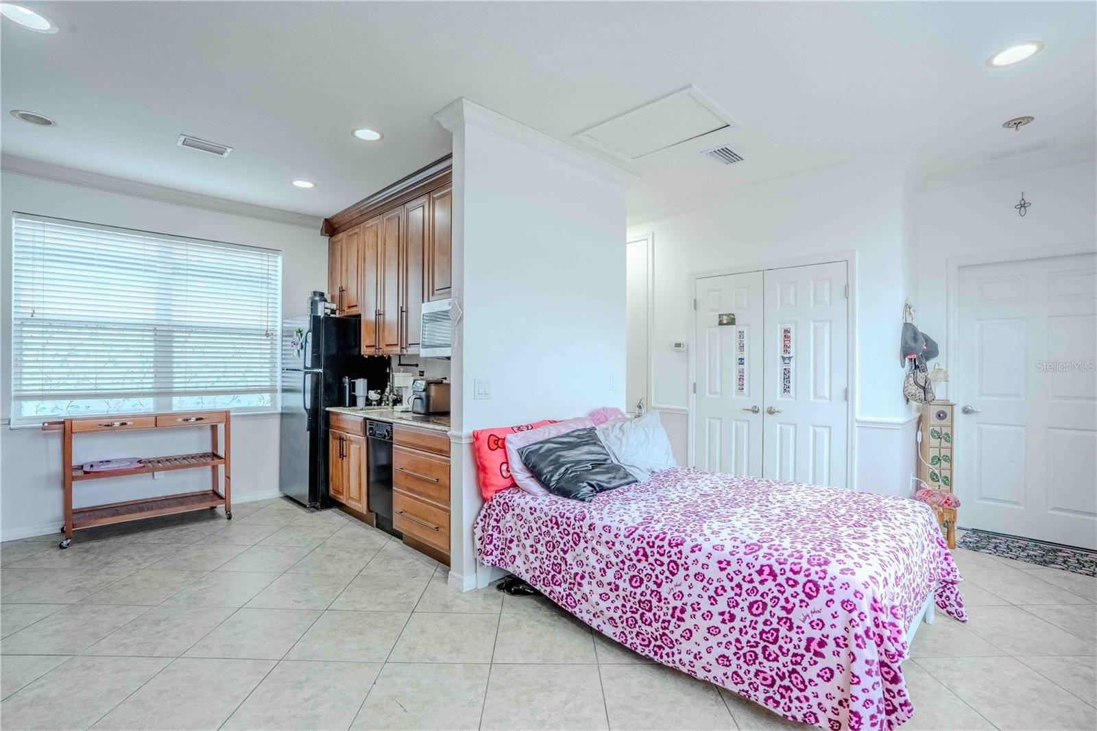 12643 WESTON DR — photo 31