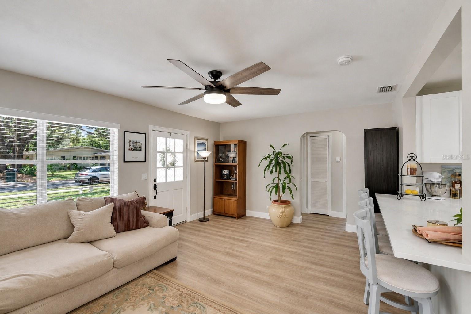 1623 SAN MATEO DR — photo 6