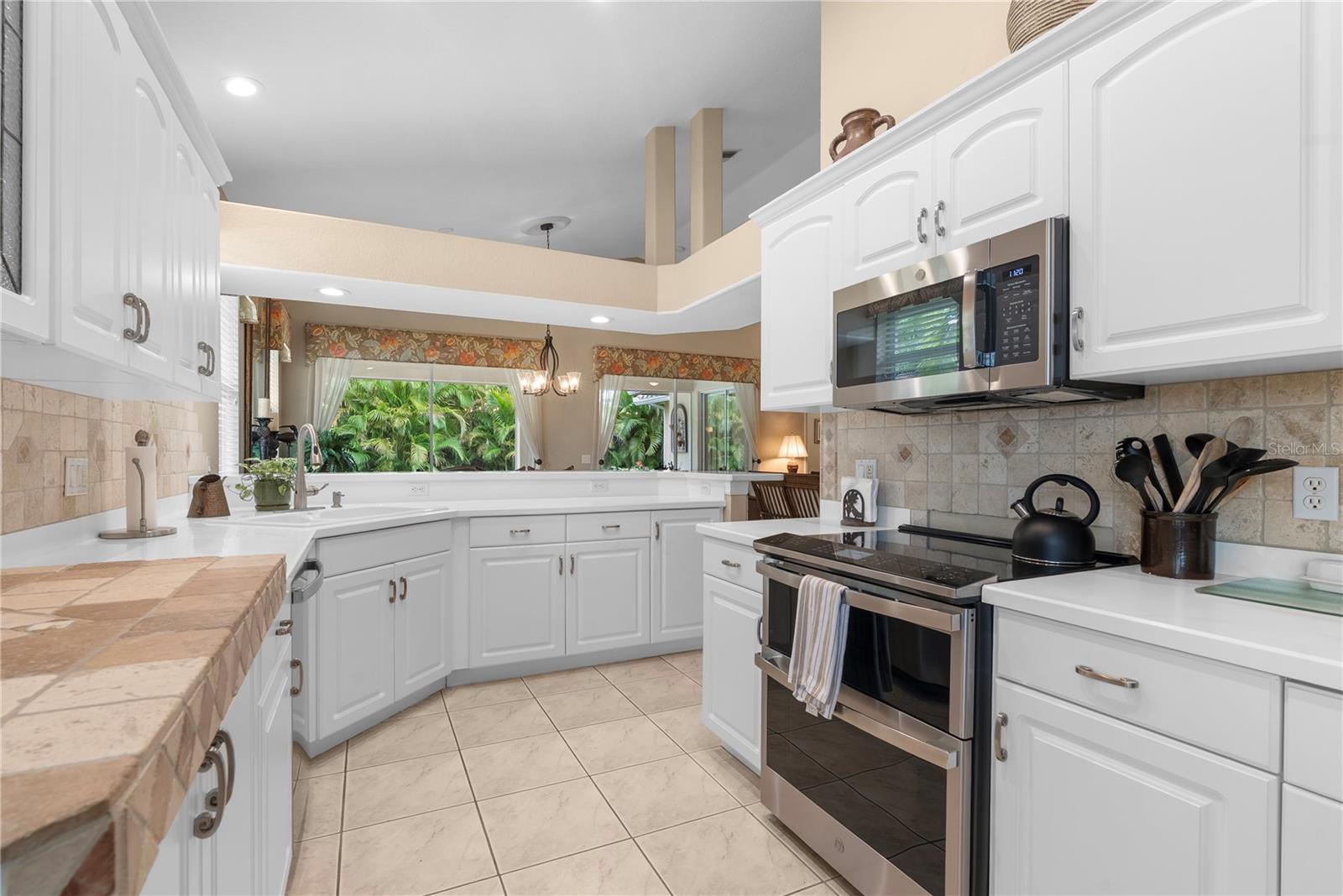 116 GRAND OAK CIR — photo 14