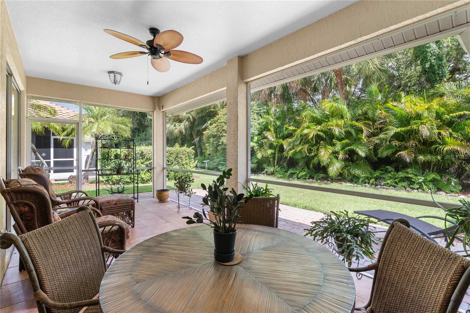 116 GRAND OAK CIR — photo 17