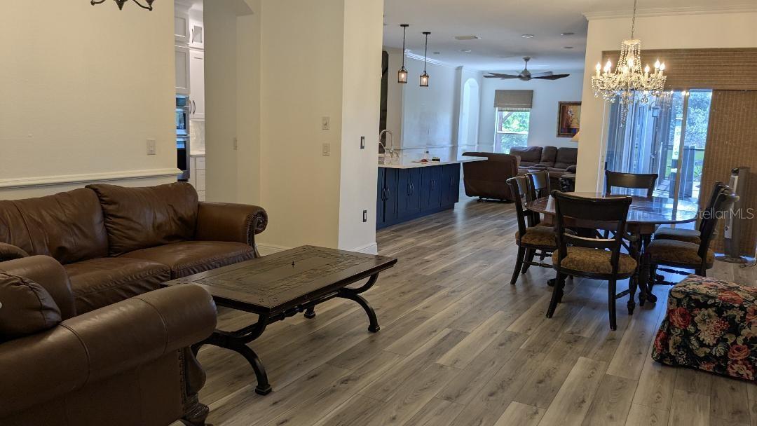 1447 EMERALD HILL WAY — photo 10