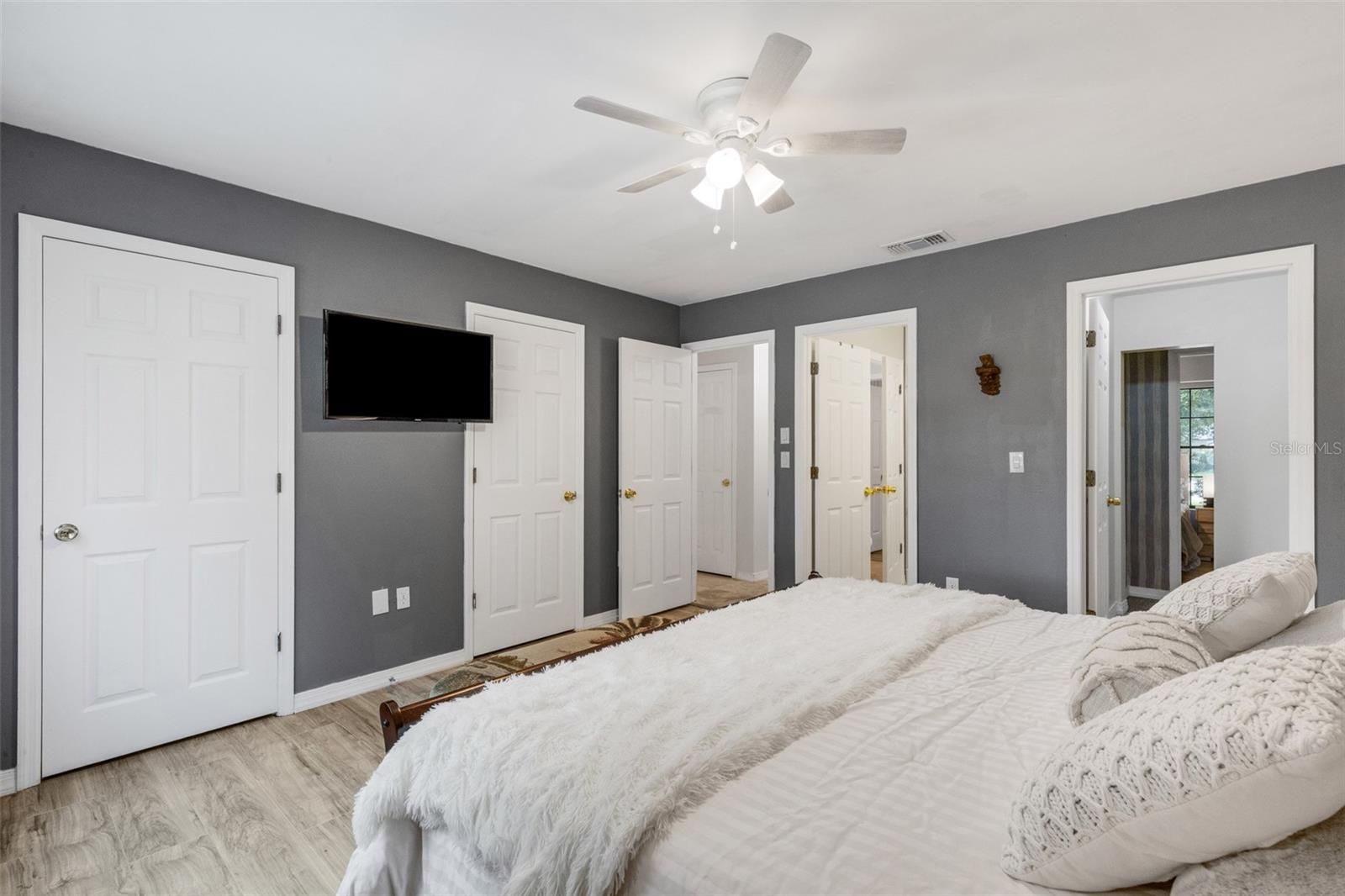 3476 SHADY BROOK LN — photo 35