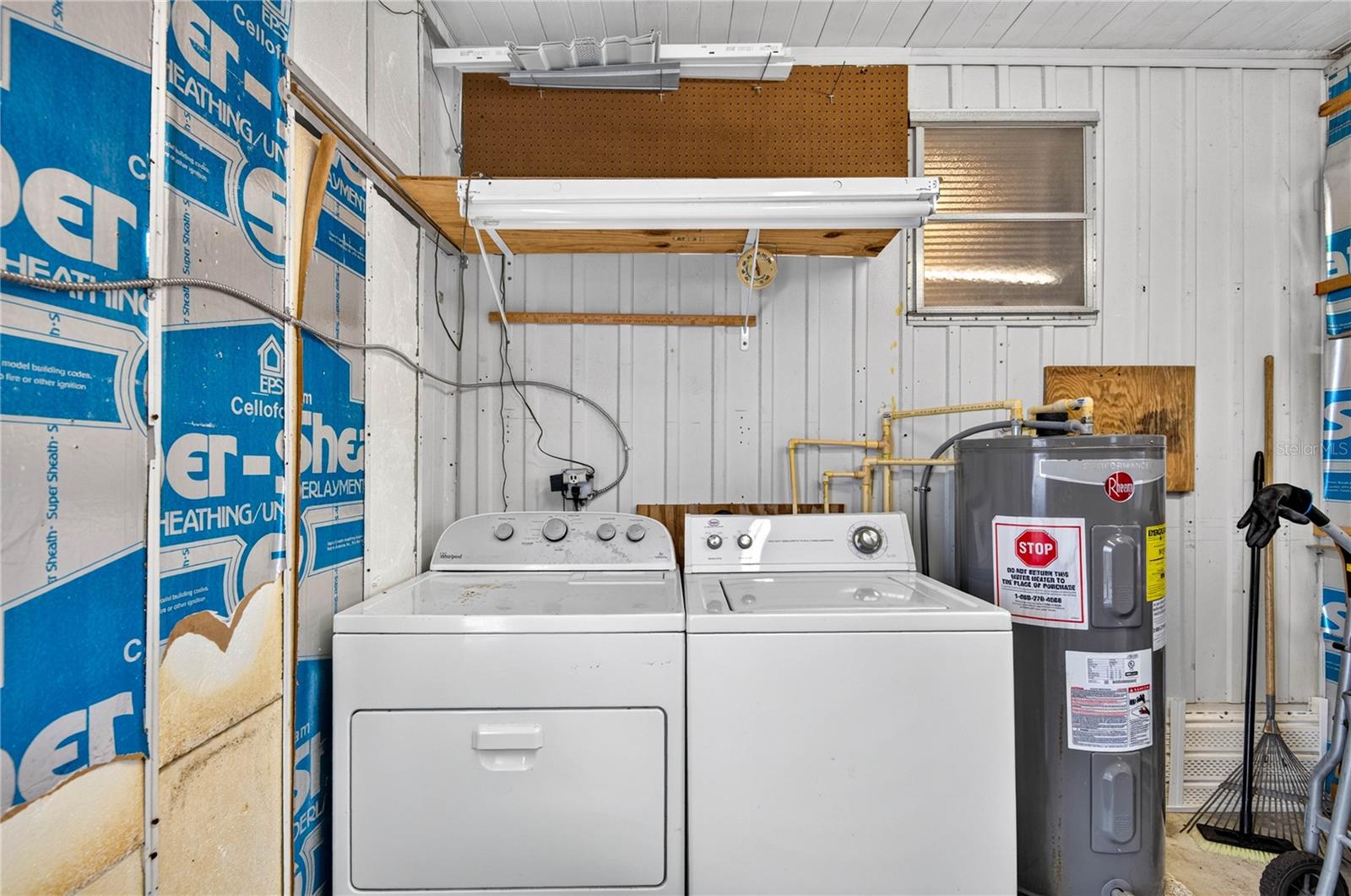 2000 E BAY DR #33 — photo 25
