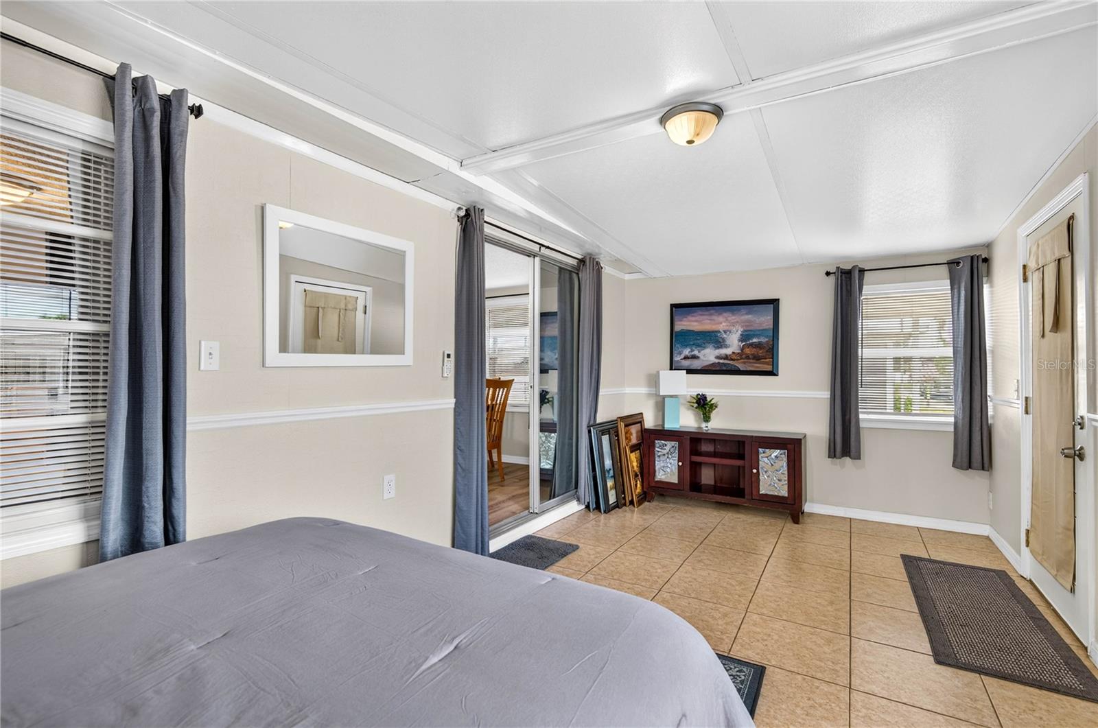 2000 E BAY DR #33 — photo 17