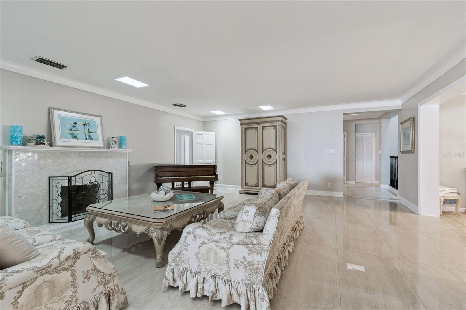1520 GULF BLVD — photo 15
