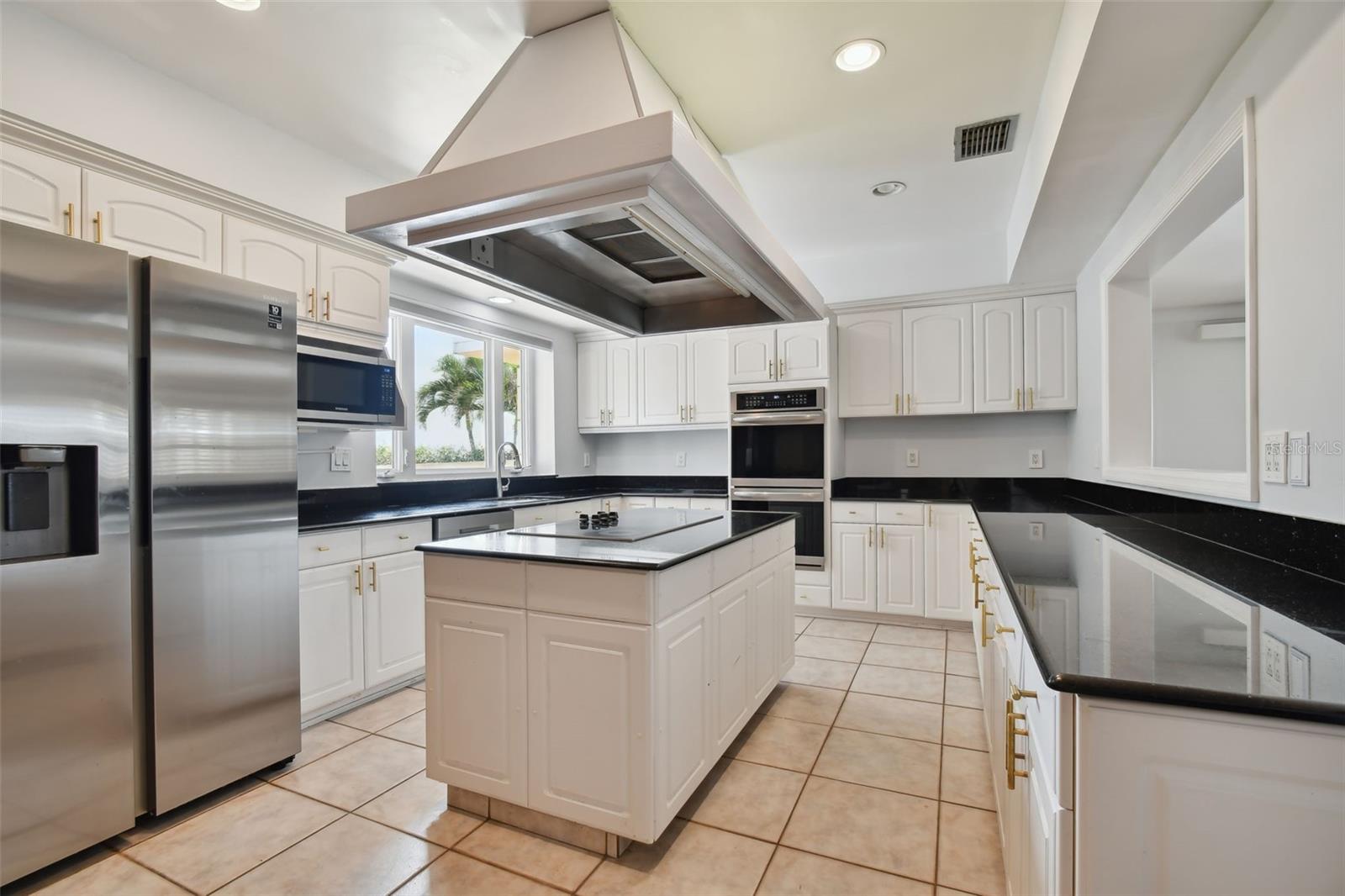 1520 GULF BLVD — photo 9