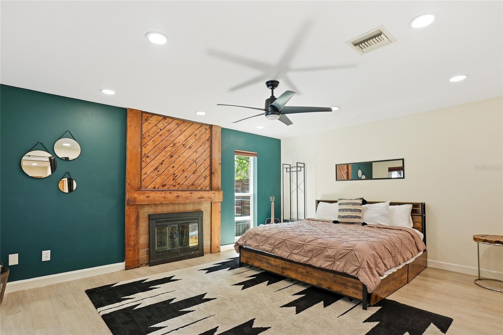 4606 BUCKEYE RD — photo 20