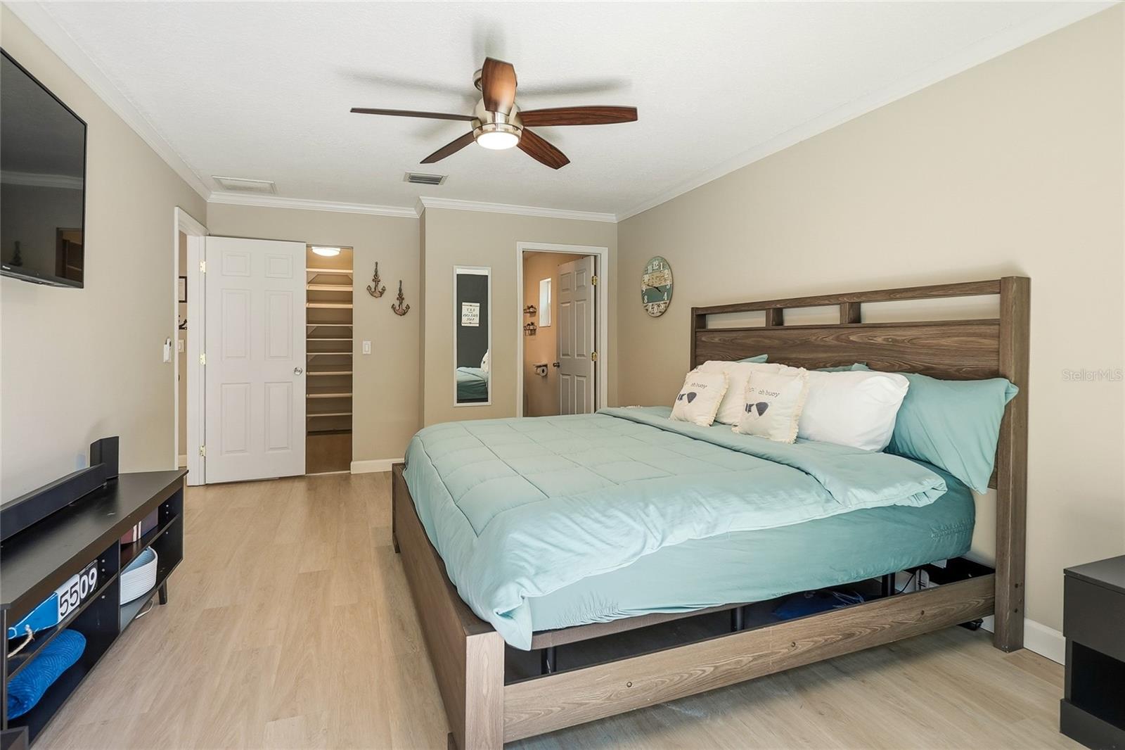 4606 BUCKEYE RD — photo 28