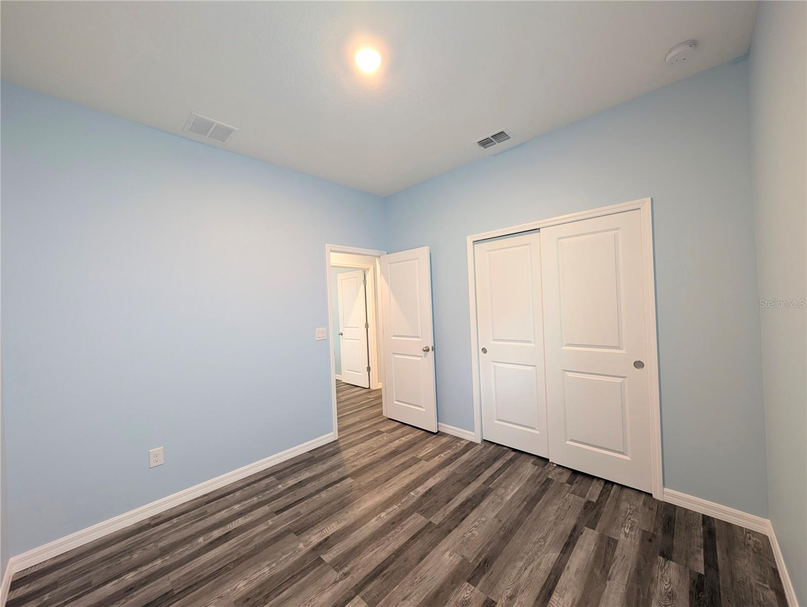 5763 BUNGALOW GROVE CT — photo 35
