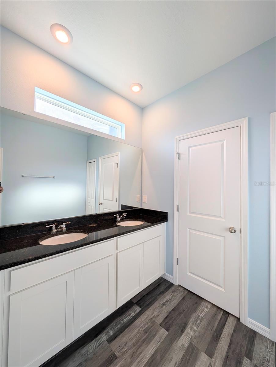 5763 BUNGALOW GROVE CT — photo 20