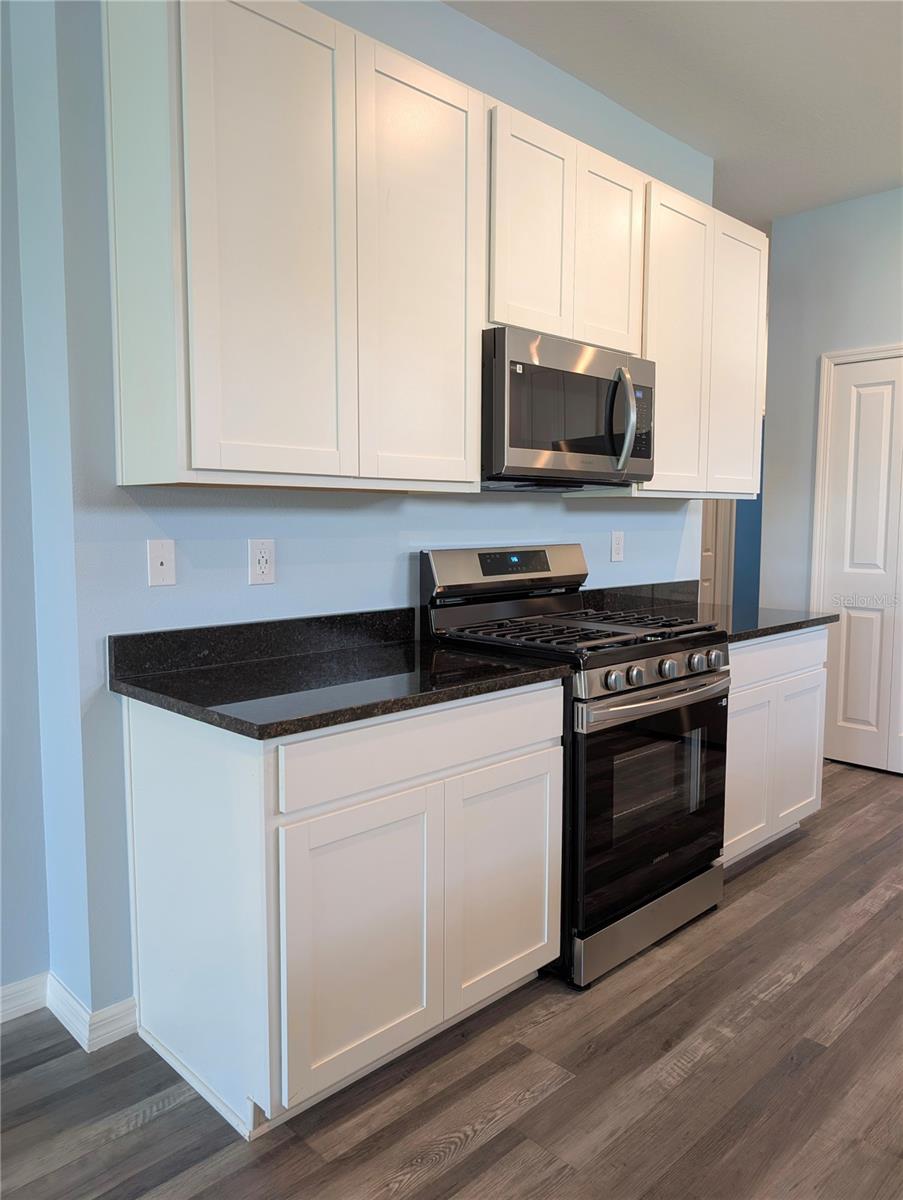 5763 BUNGALOW GROVE CT — photo 11