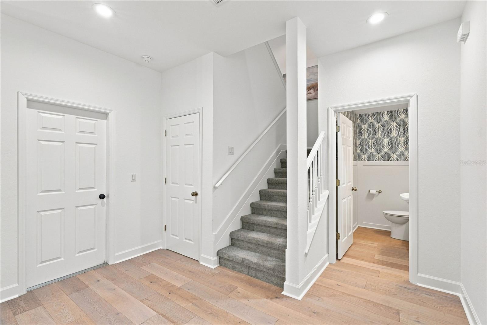 6343 VISTA VERDE DR E — photo 18