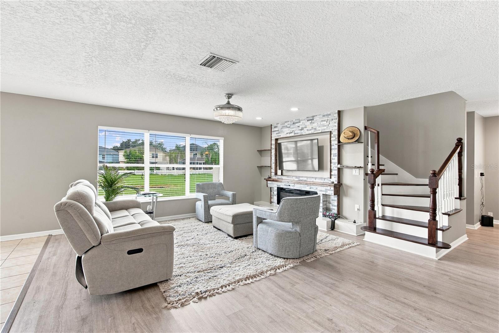 10922 SUBTLE TRAIL DR — photo 3