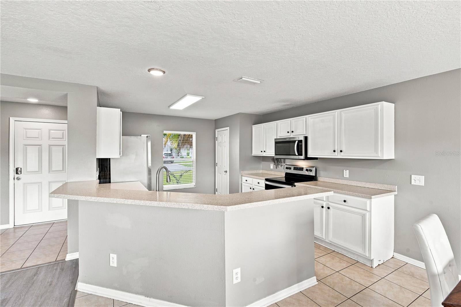 10922 SUBTLE TRAIL DR — photo 8