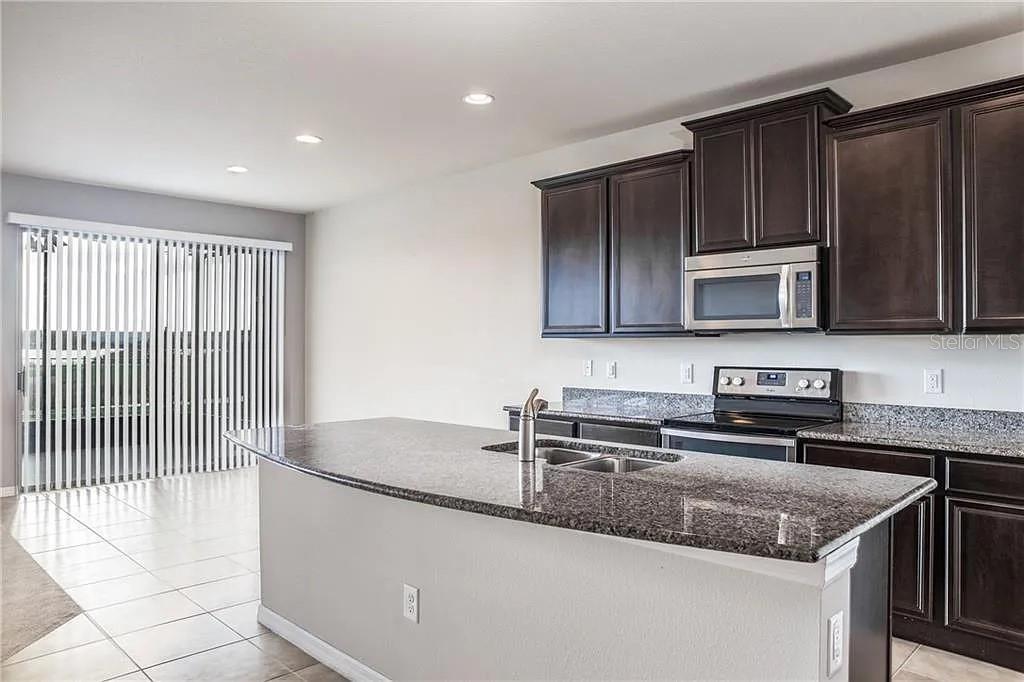 9215 MOUNTAIN MAGNOLIA DR — photo 3