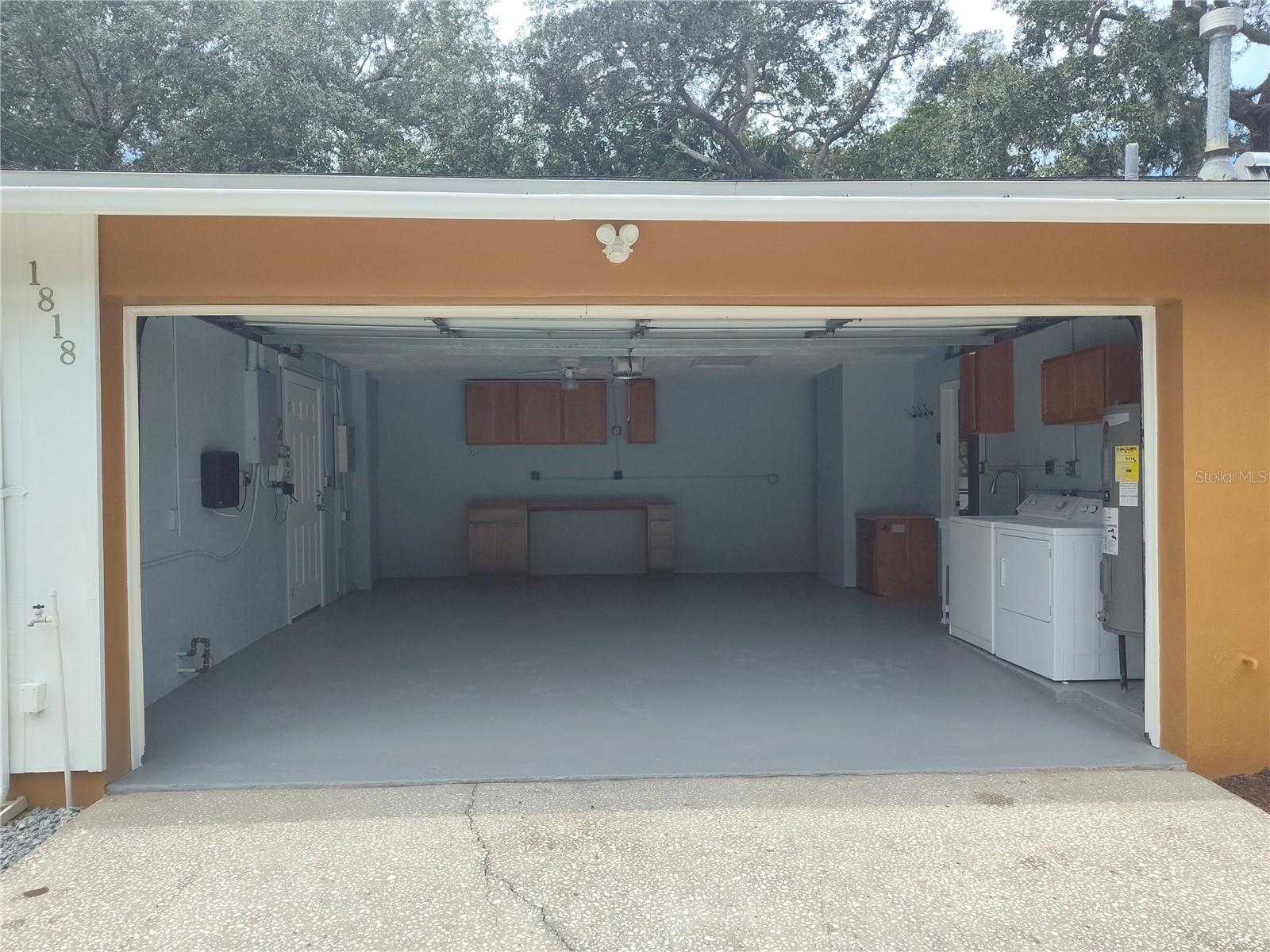 1818 LILLIAN AVE — photo 37