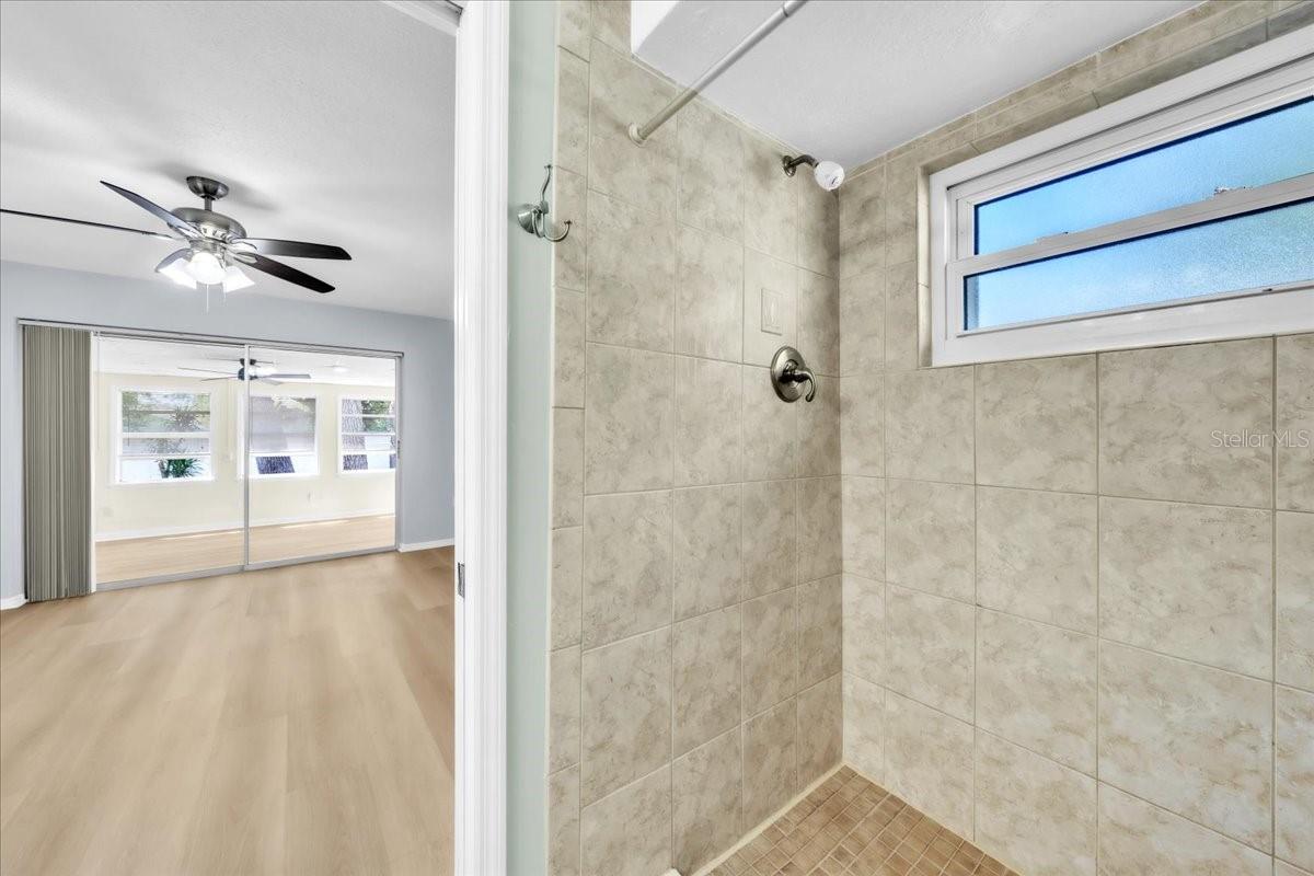 1818 LILLIAN AVE — photo 18