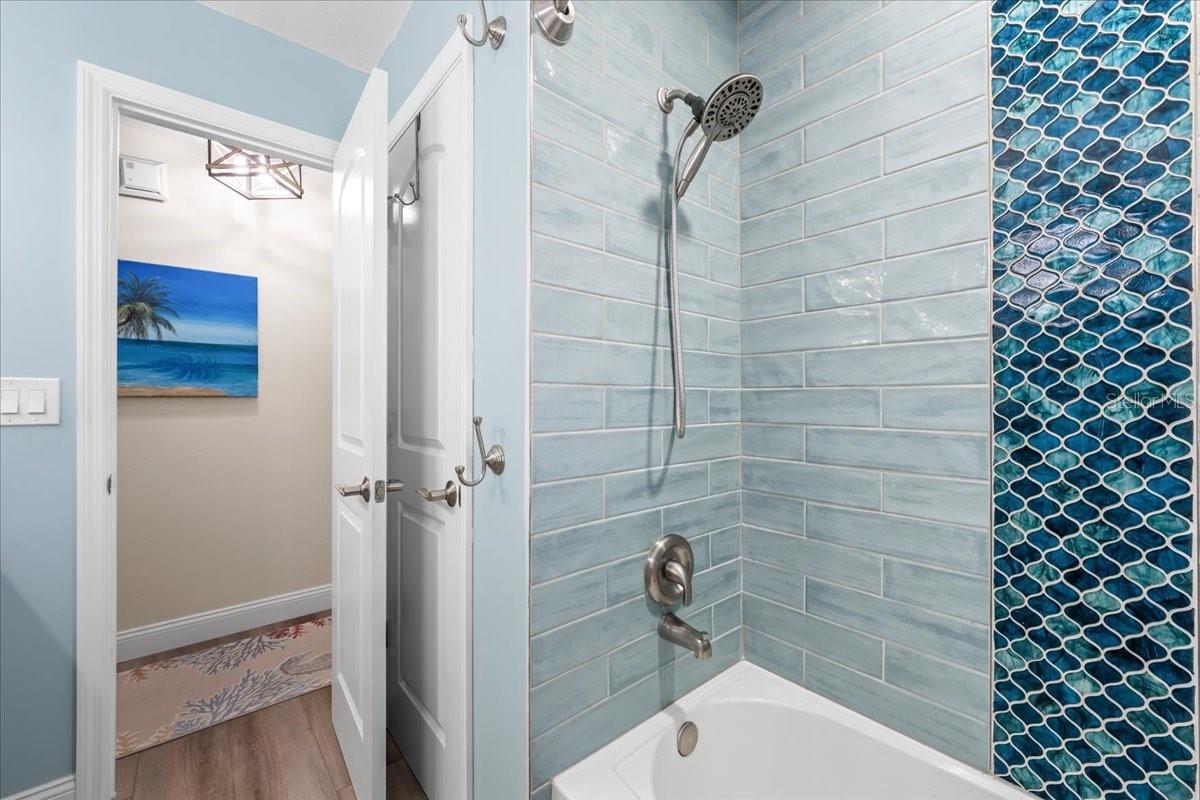 3537 SEAWAY DR — photo 35