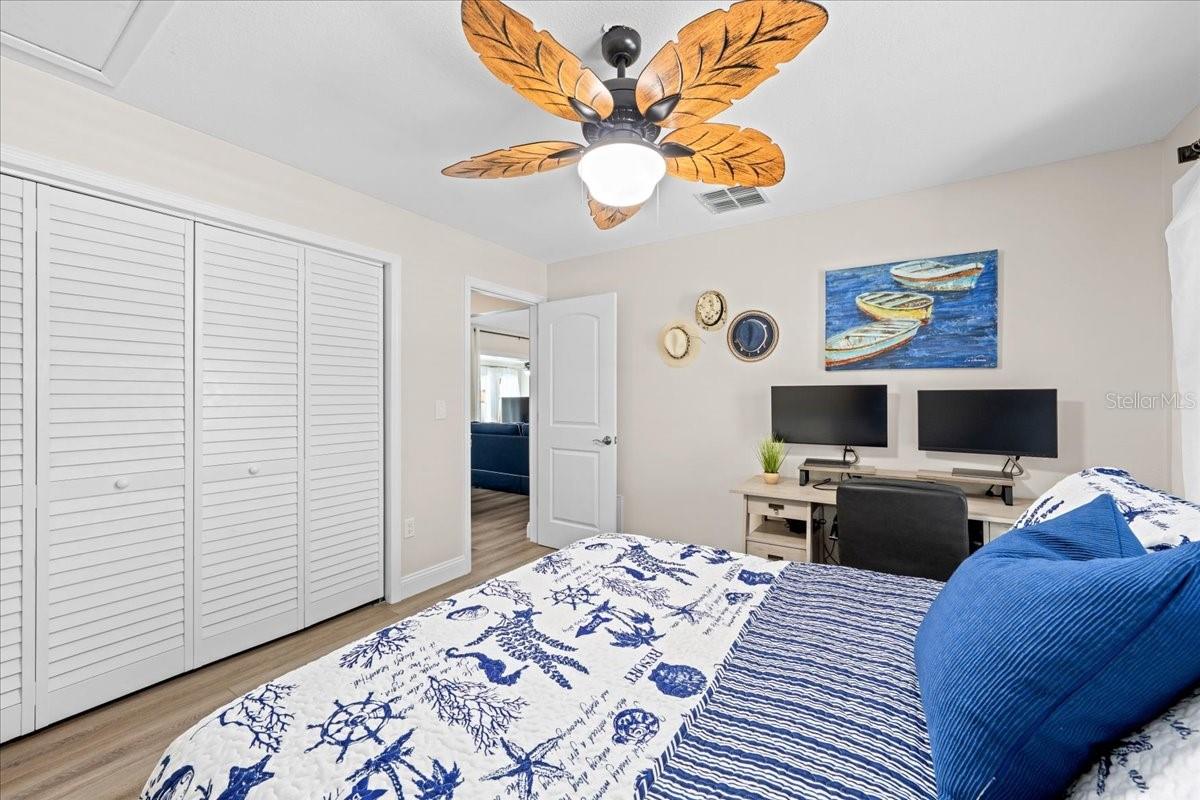3537 SEAWAY DR — photo 33