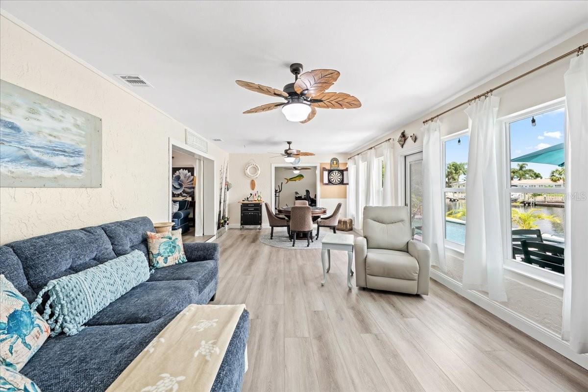 3537 SEAWAY DR — photo 43