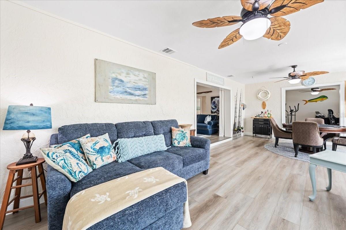 3537 SEAWAY DR — photo 42