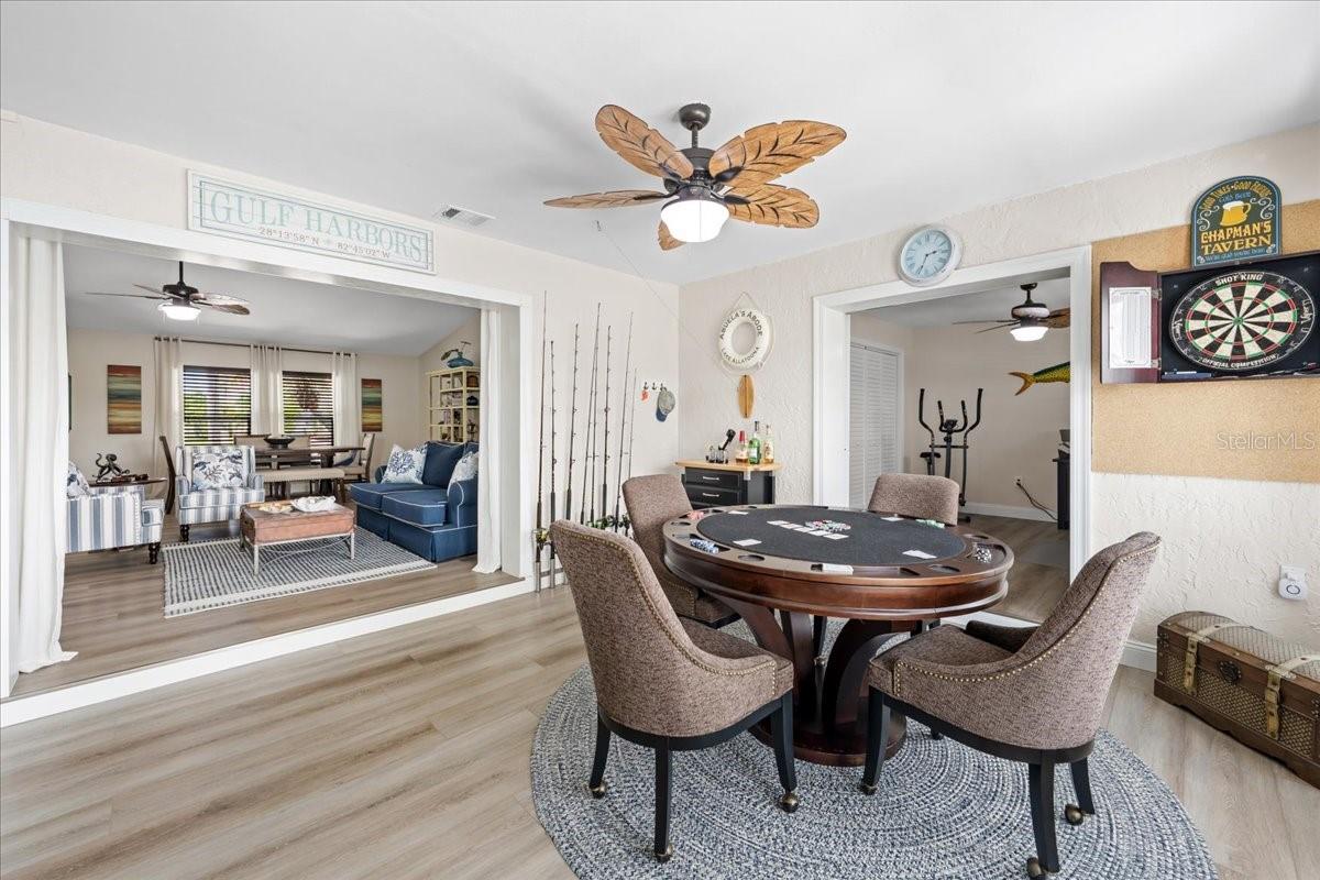 3537 SEAWAY DR — photo 39