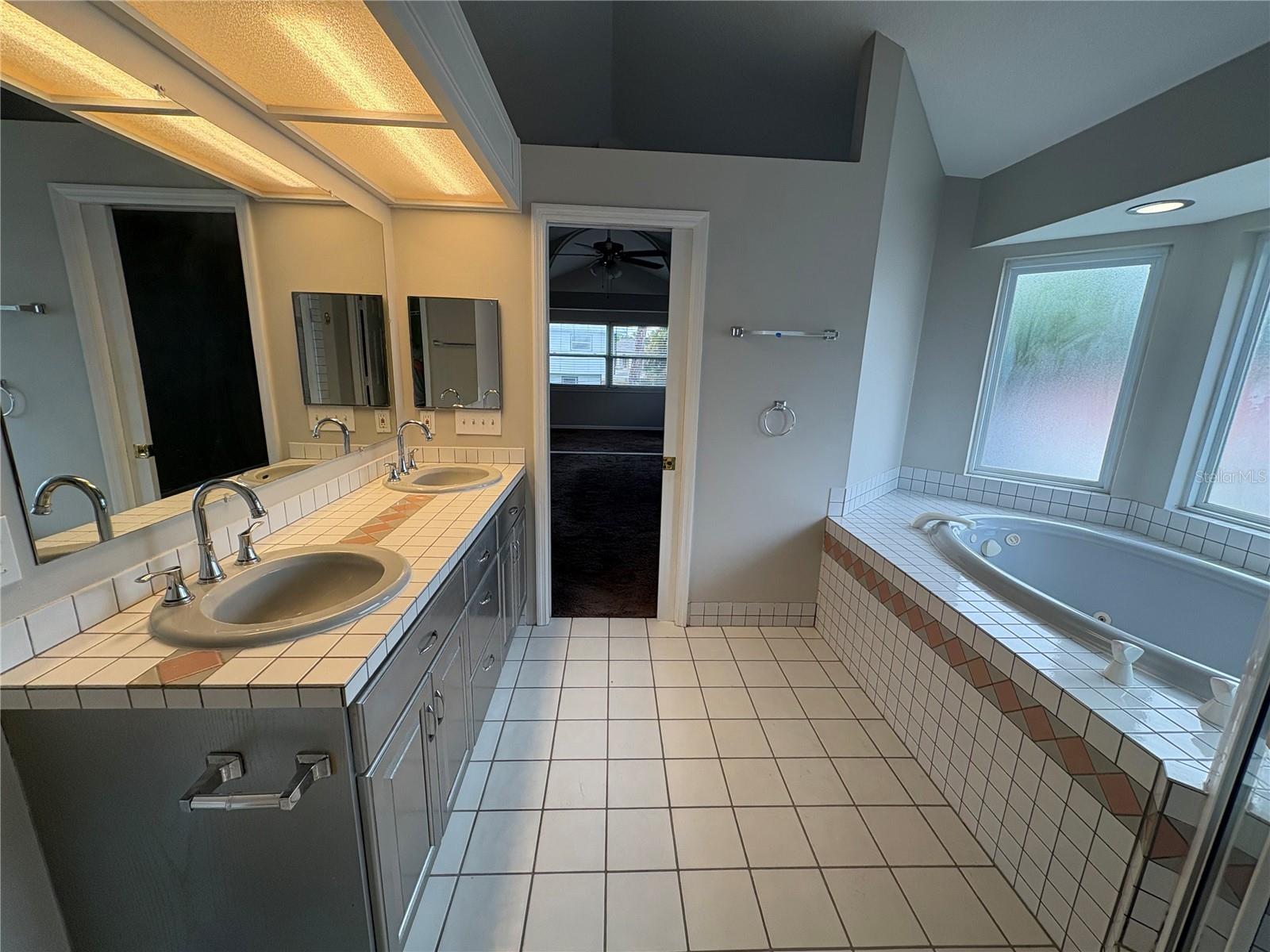 5535 BATES ST — photo 37