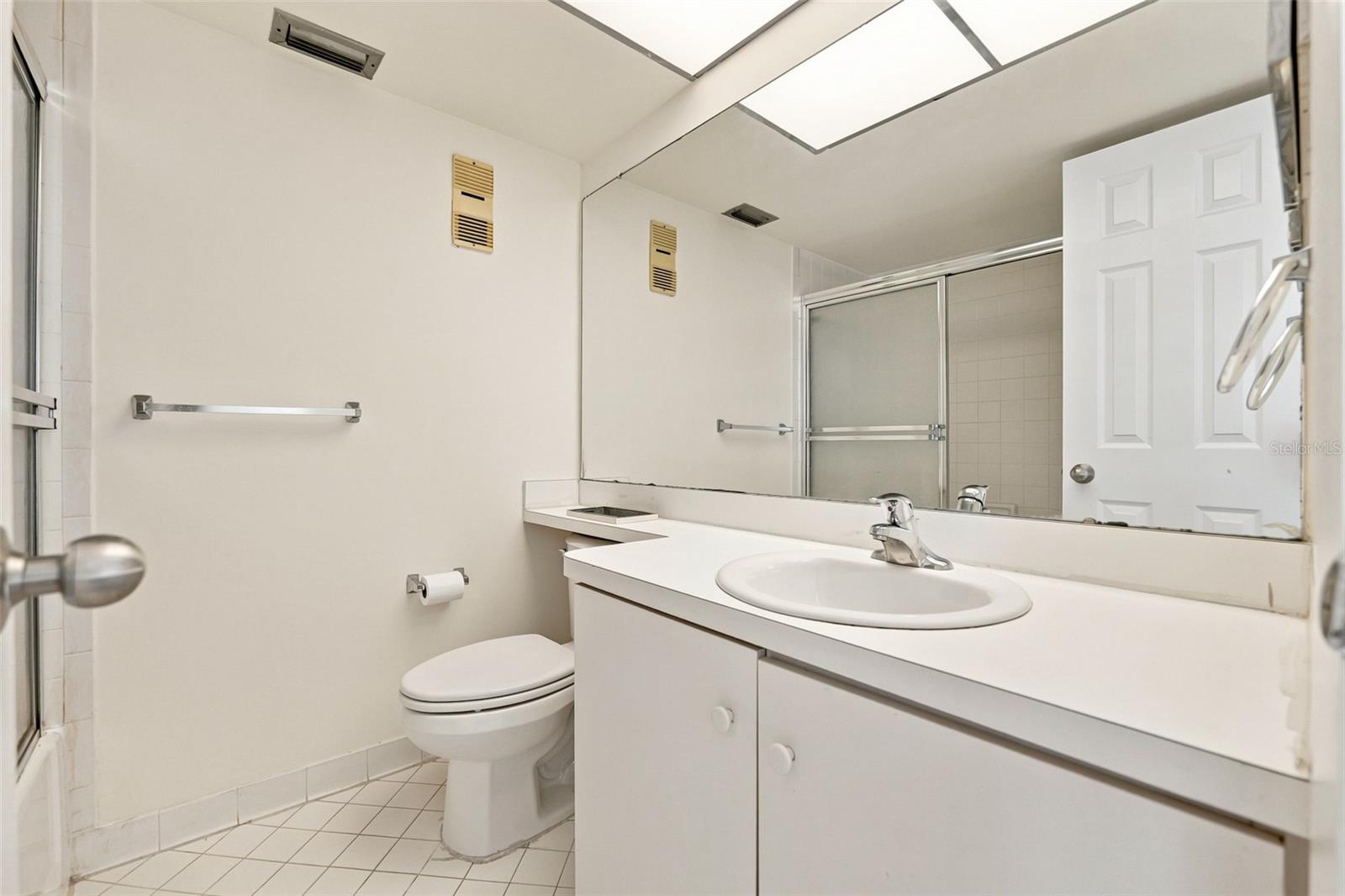 1230 GULF BLVD #2008 — photo 21