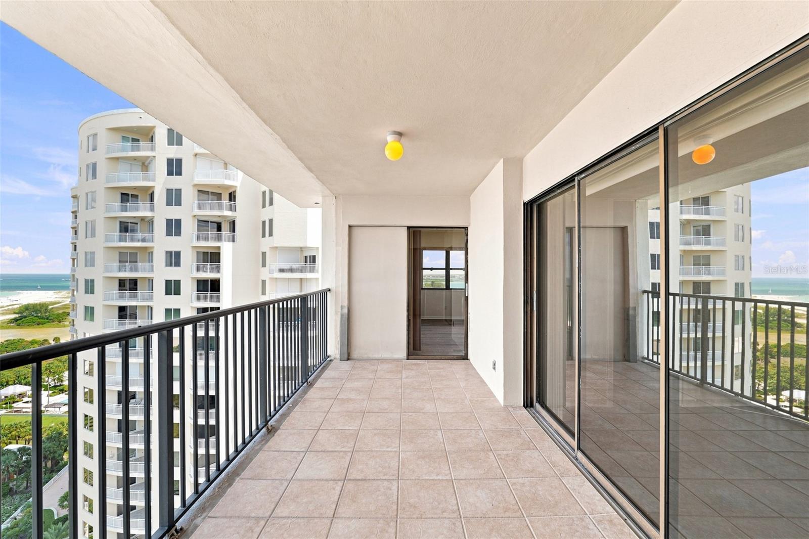 1230 GULF BLVD #2008 — photo 2