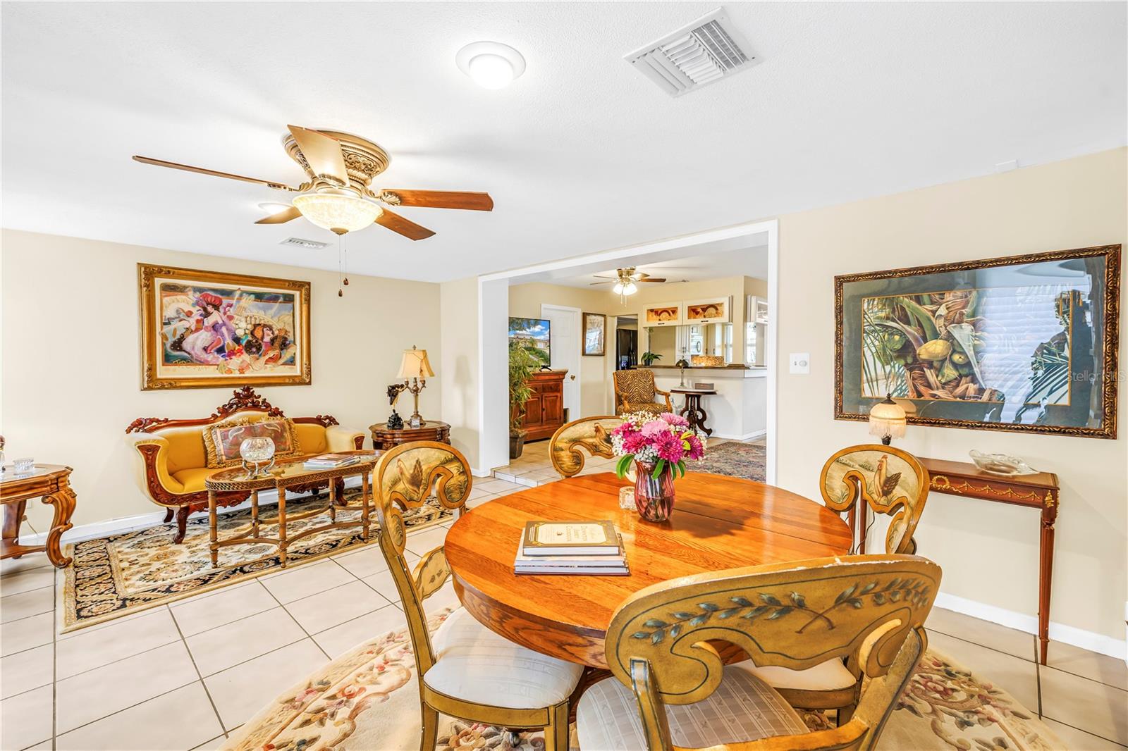 7999 RIDGE RD — photo 14