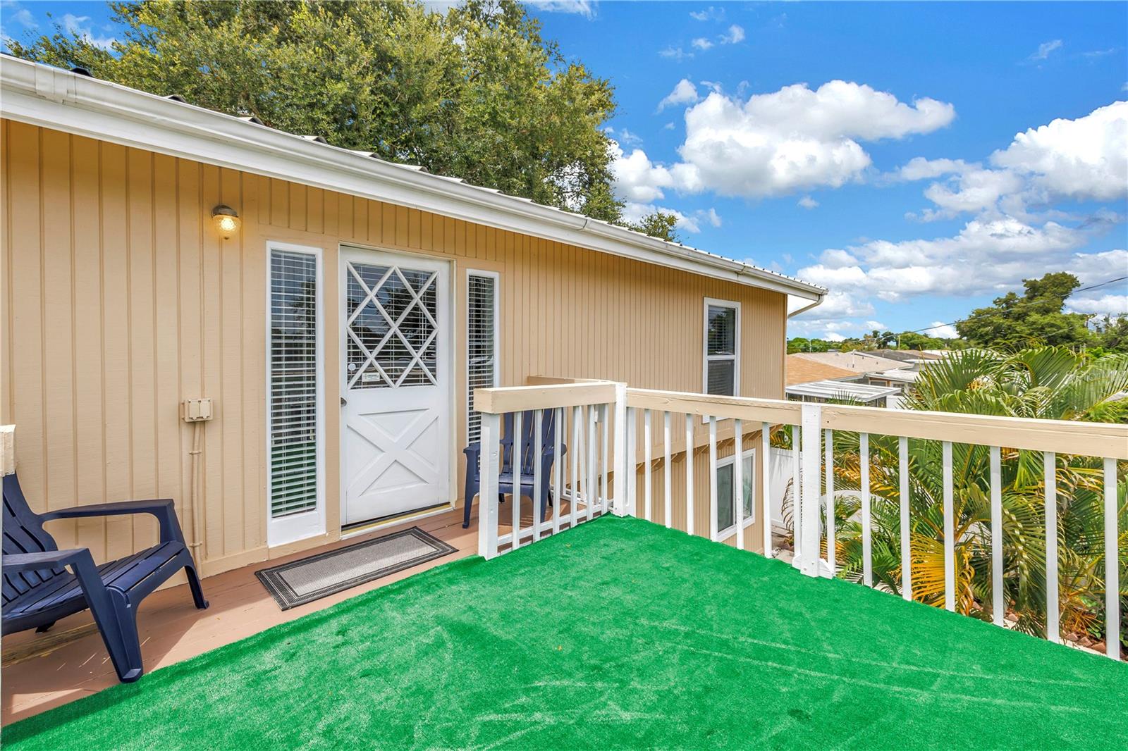 7999 RIDGE RD — photo 33