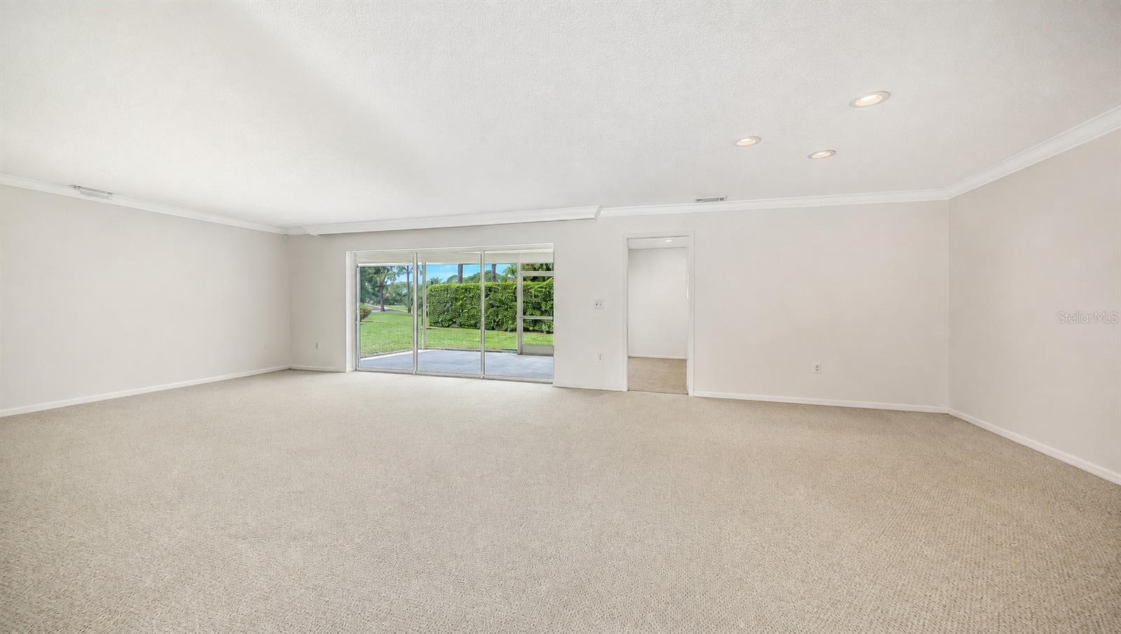 3522 FERNDELL — photo 3