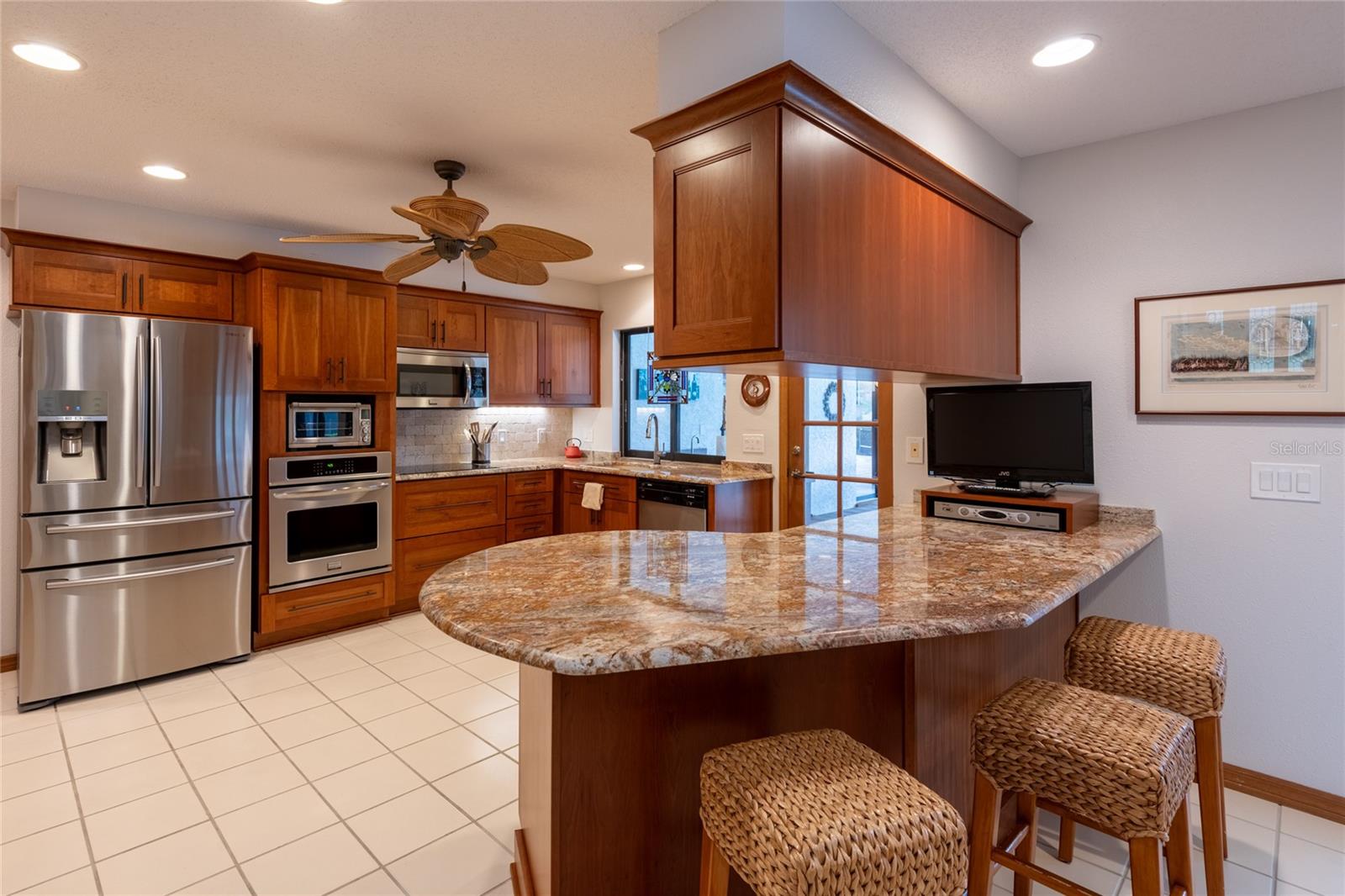 16509 E COURSE DR — photo 21