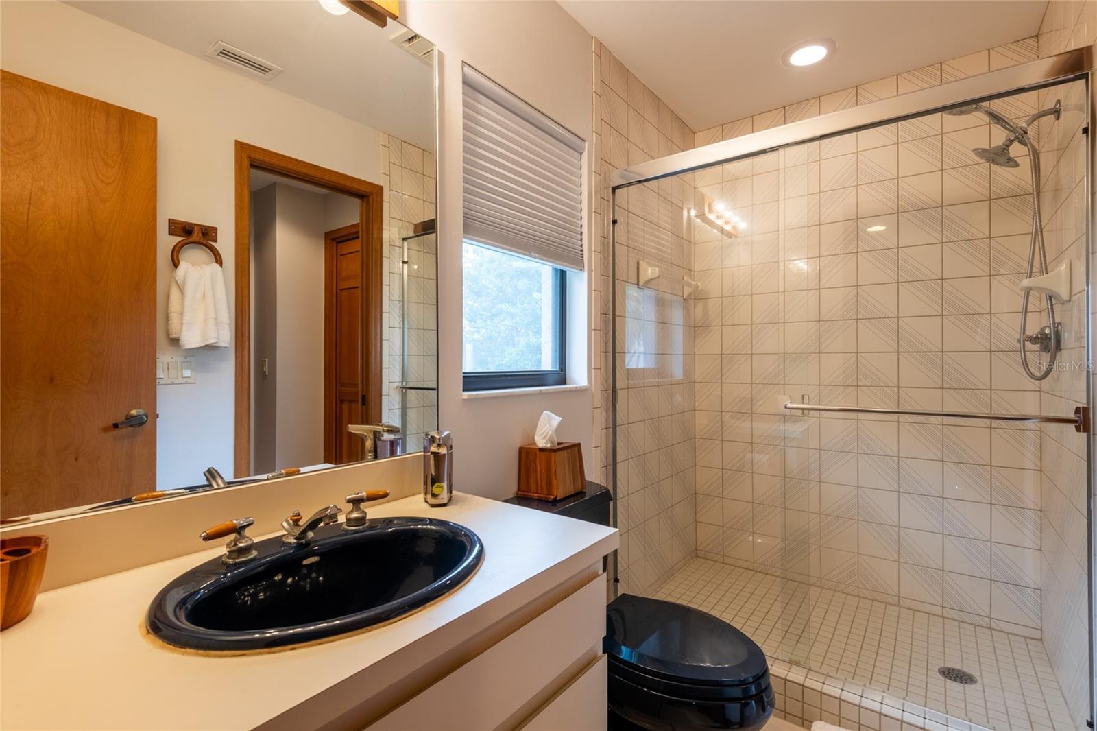 16509 E COURSE DR — photo 31