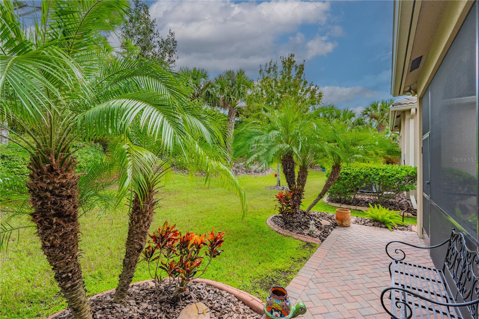4952 SANDY GLEN WAY — photo 32