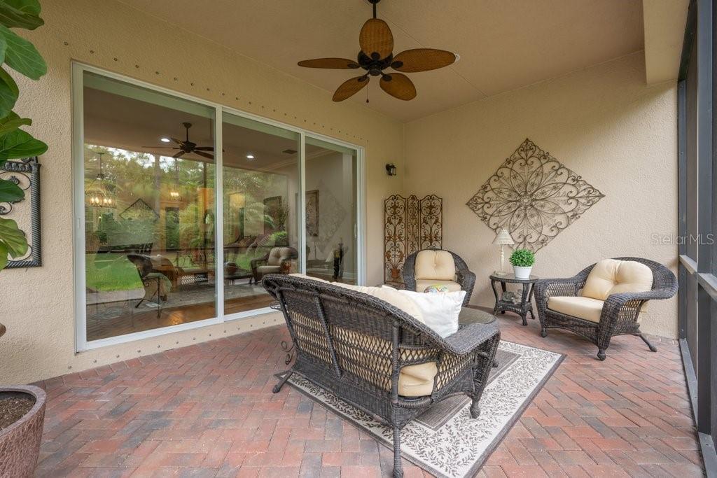 4952 SANDY GLEN WAY — photo 30