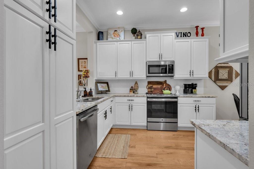 4952 SANDY GLEN WAY — photo 7