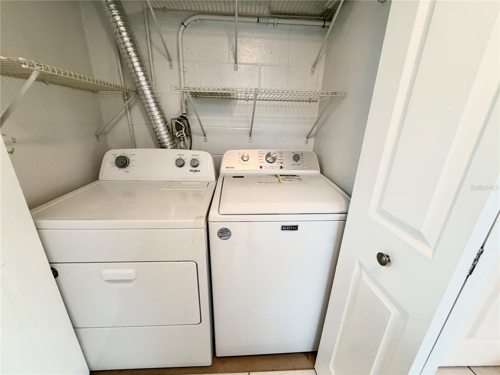 105 4TH AVE NE #302 — photo 14