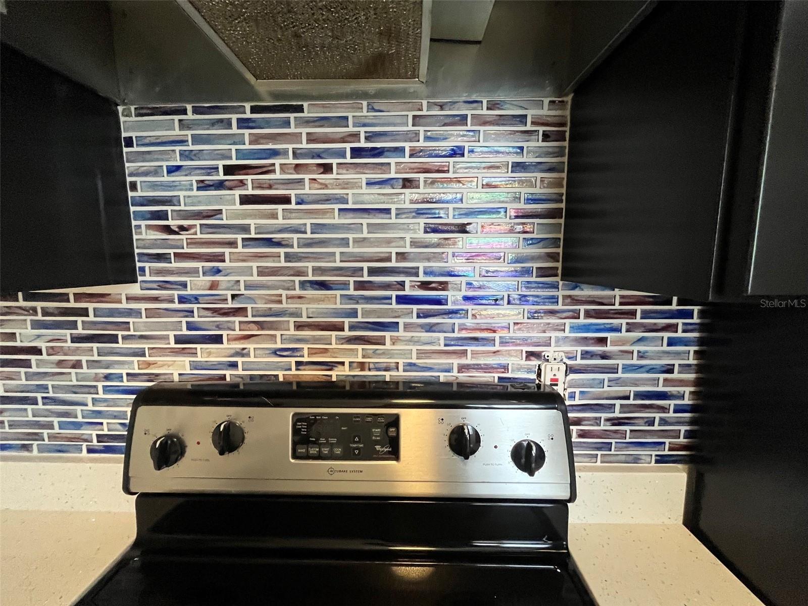 3300 FOX CHASE CIR N #219 — photo 5