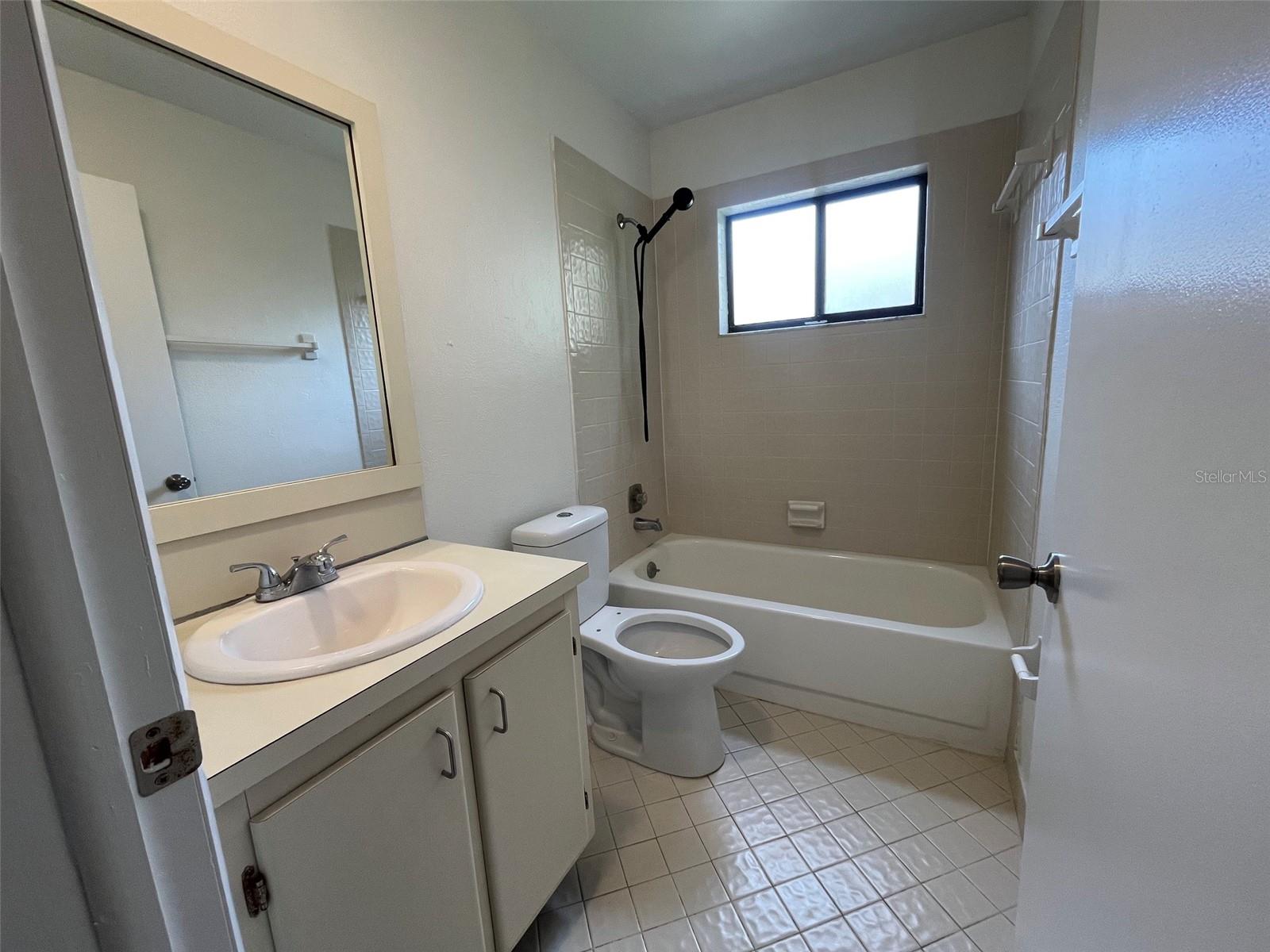 3300 FOX CHASE CIR N #219 — photo 8